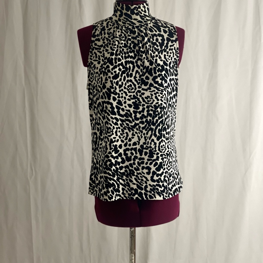Black and White Leopard Print Top